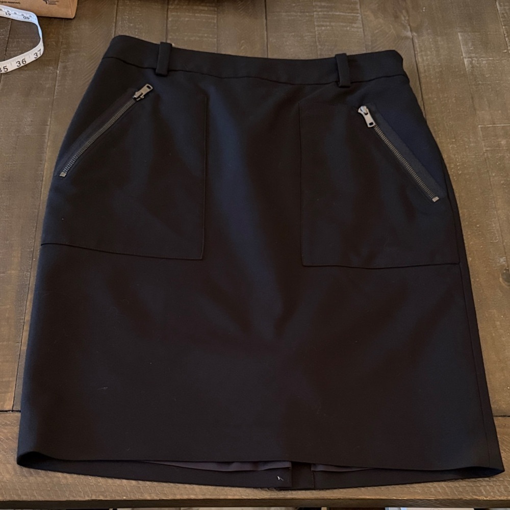 Ann Taylor Black Pencil Skirt with Zipper Pockets